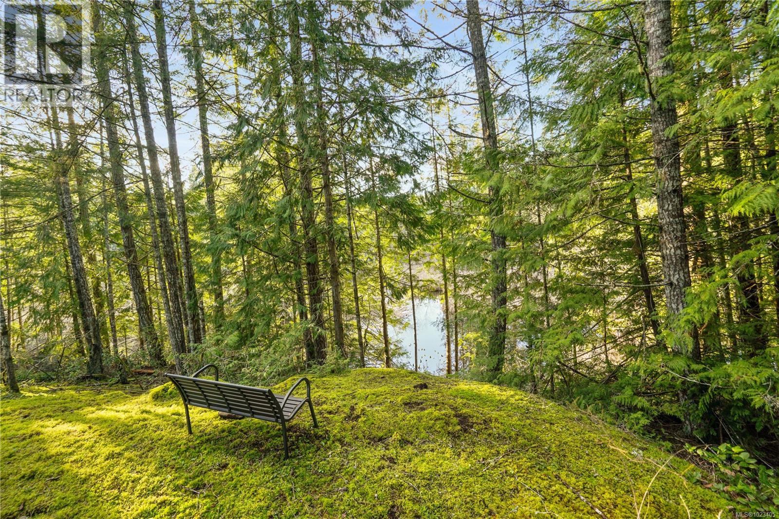  3383 Lakeridge Place, Highlands