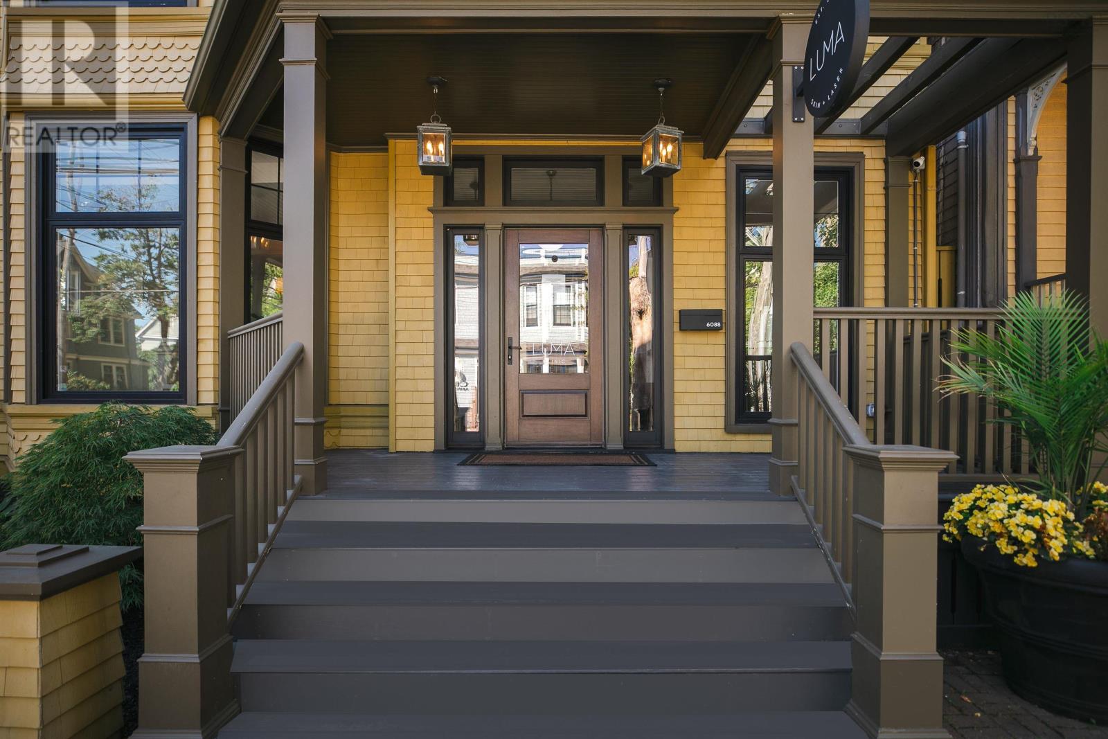 Property 12 of 50 of 6088 Coburg Road