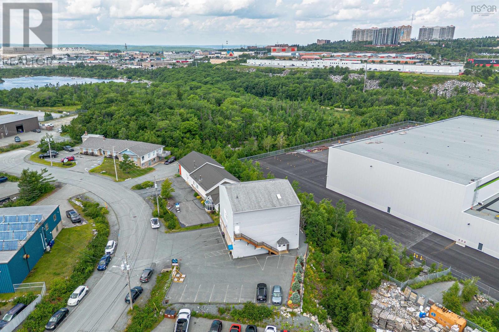 Property 46 of 49 of 59 McQuade Lake Crescent