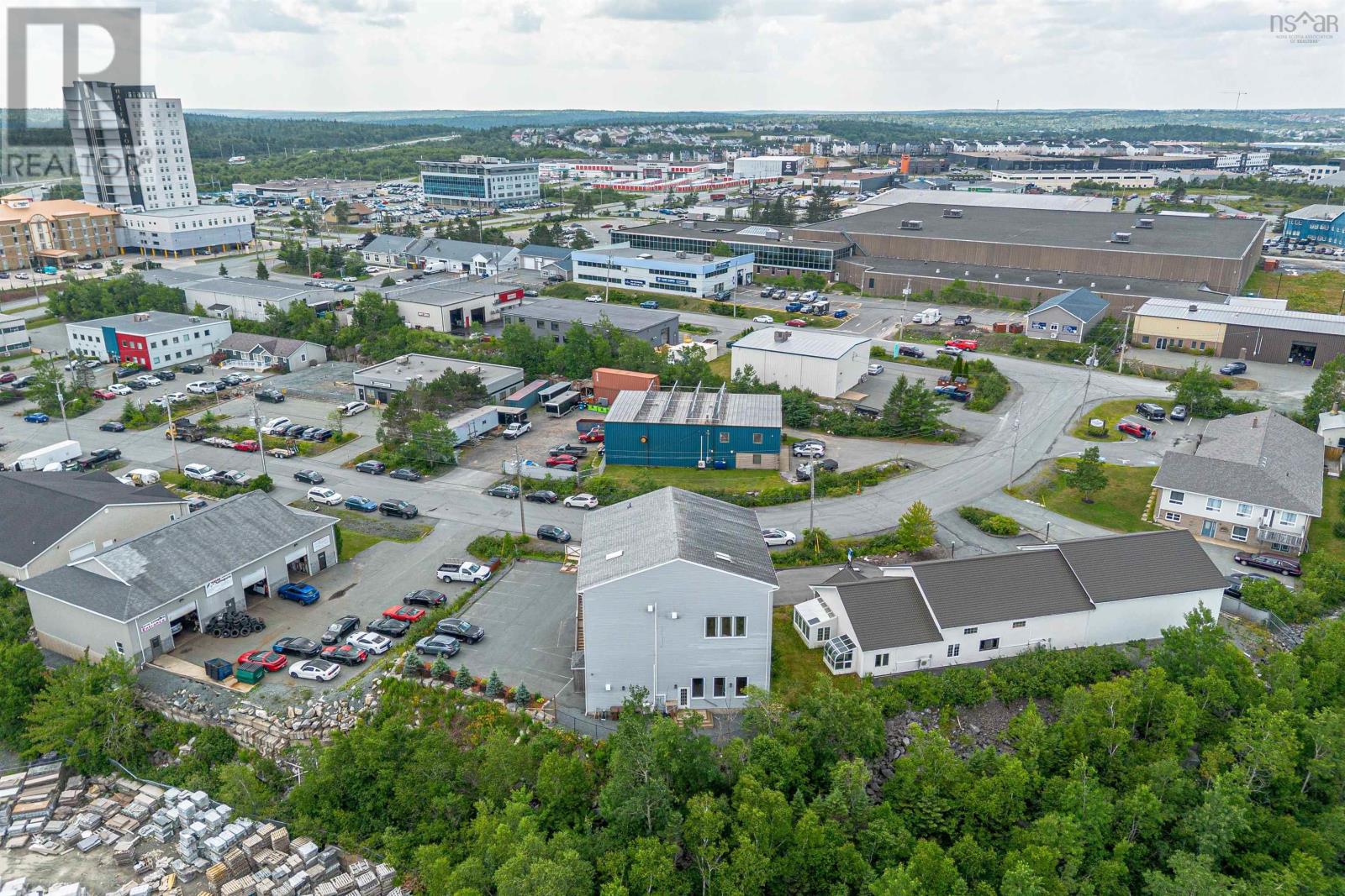 Property 47 of 49 of 59 McQuade Lake Crescent