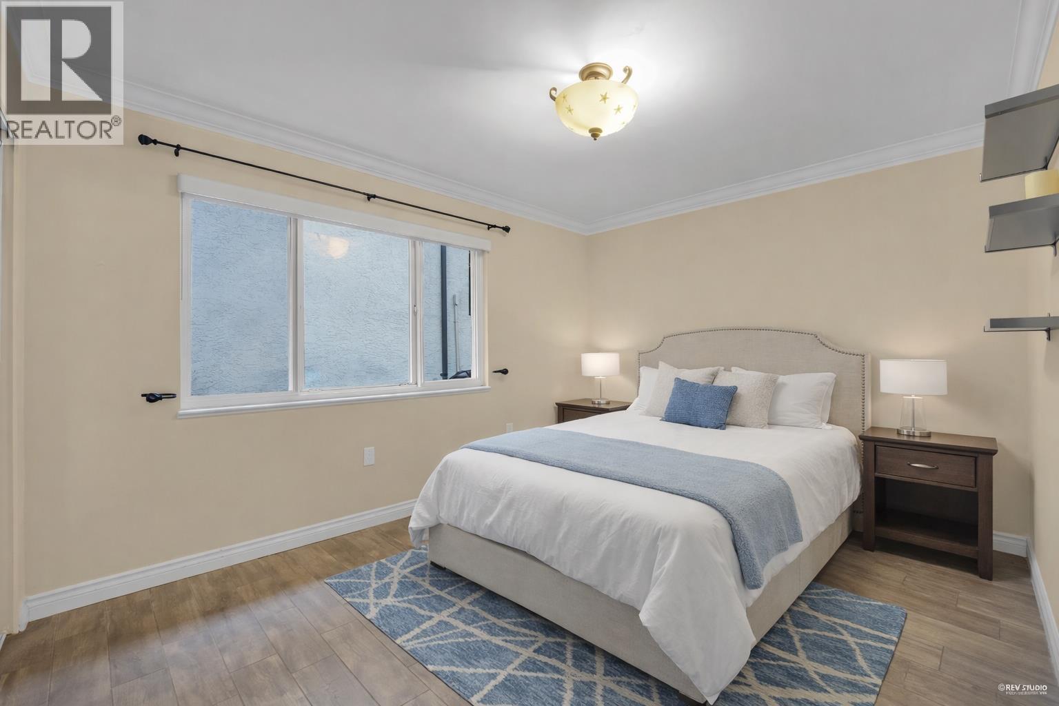 5807 HIGHFIELD DRIVE, Burnaby