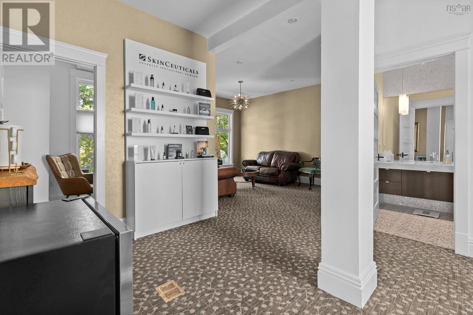 Property 28 of 50 of 6088 Coburg Road