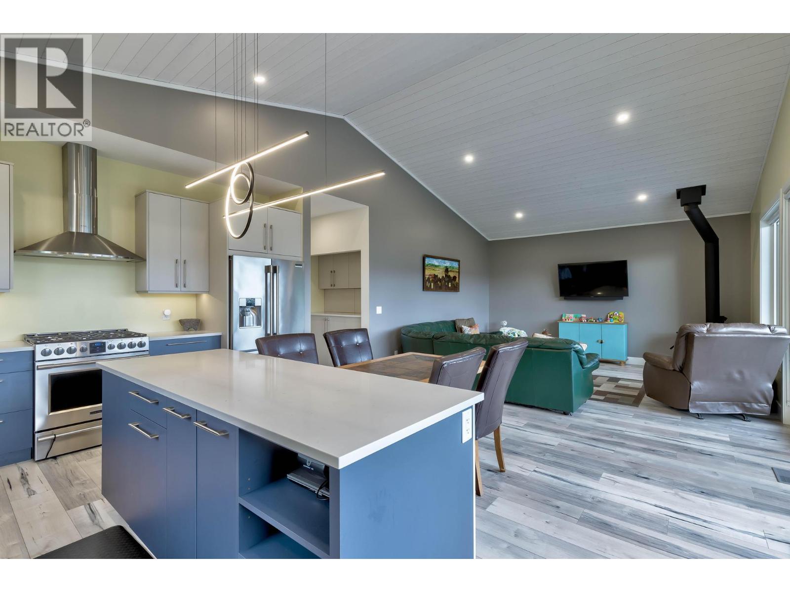 4555 Ottley Road, Lake Country