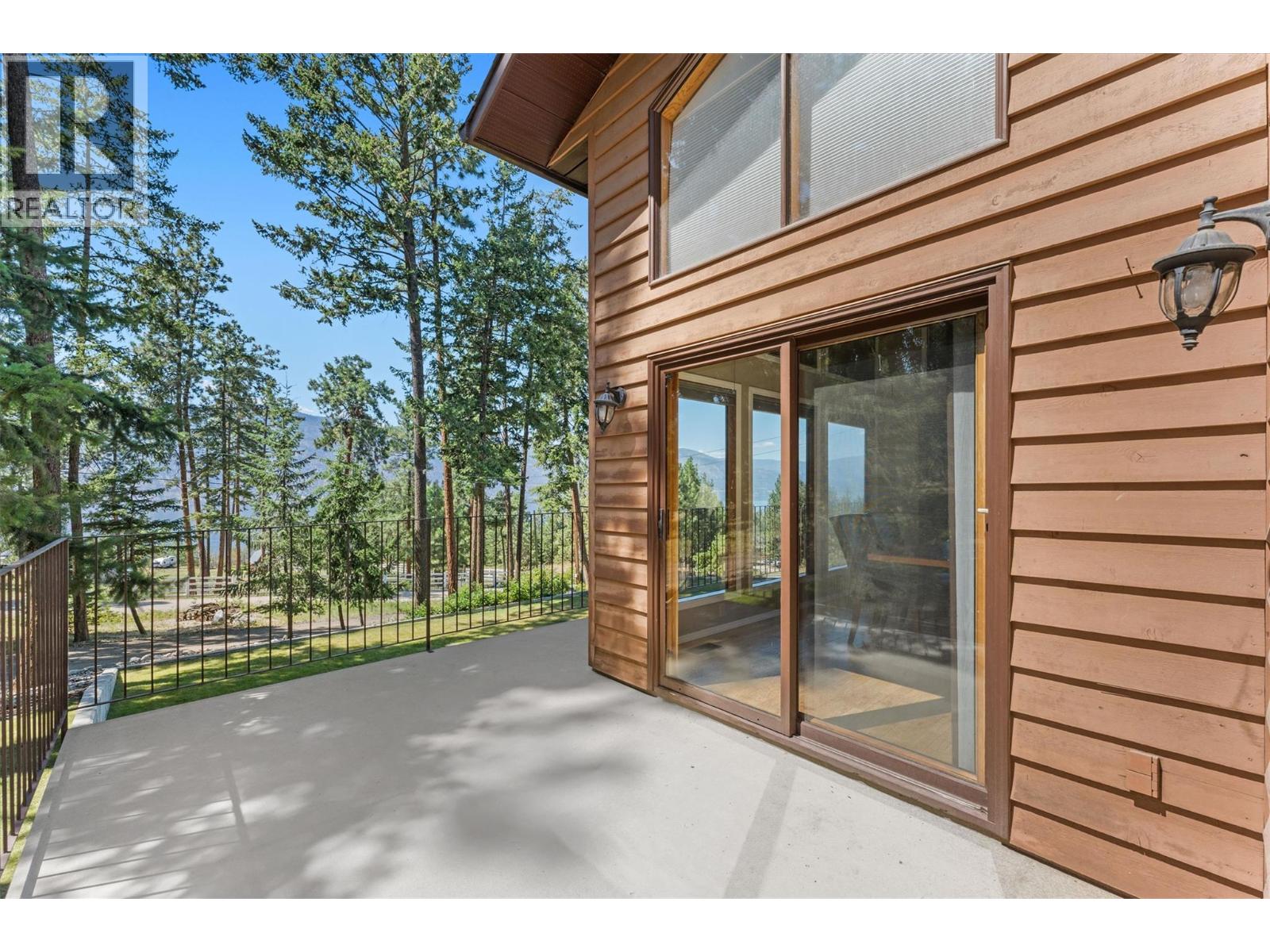 4555 Ottley Road, Lake Country