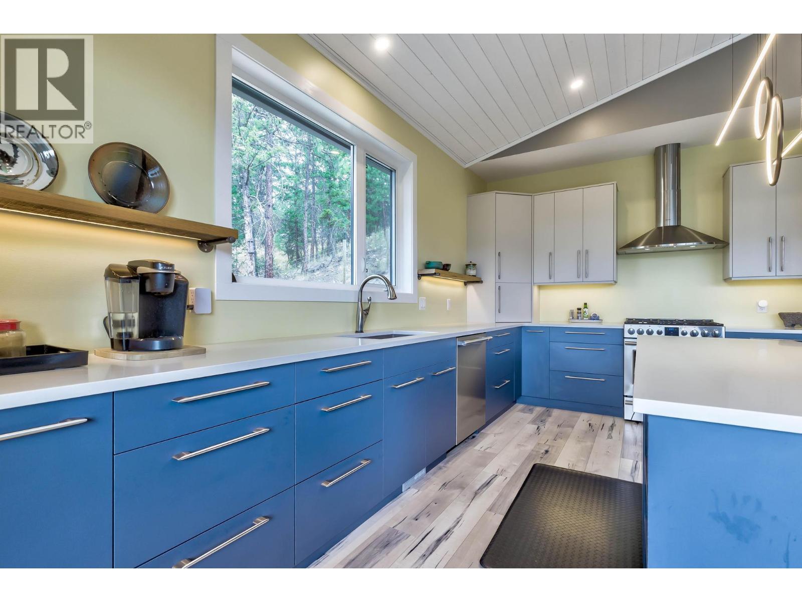 4555 Ottley Road, Lake Country