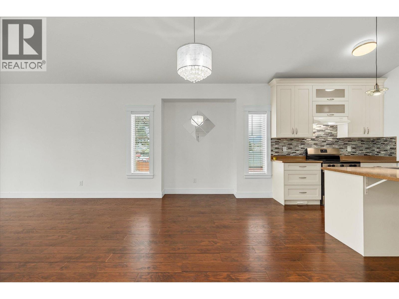 950 Rutland Road N, Kelowna