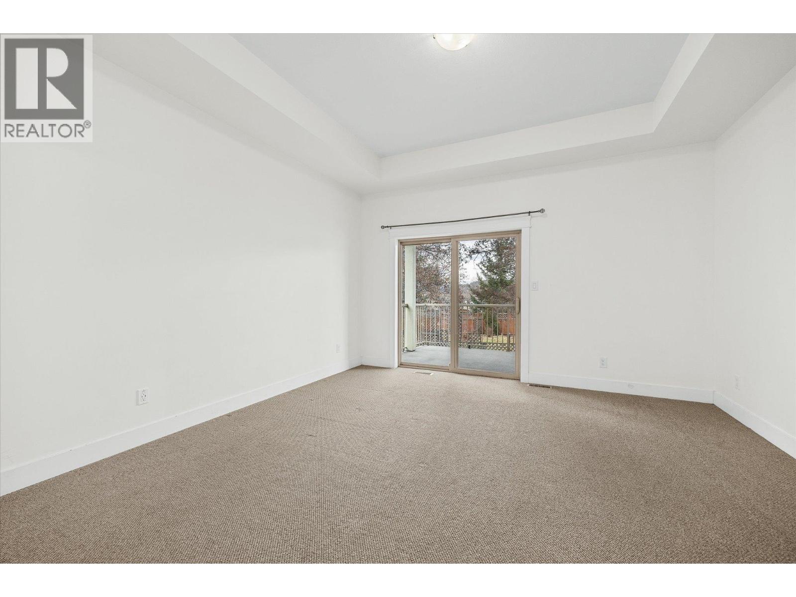 950 Rutland Road N, Kelowna