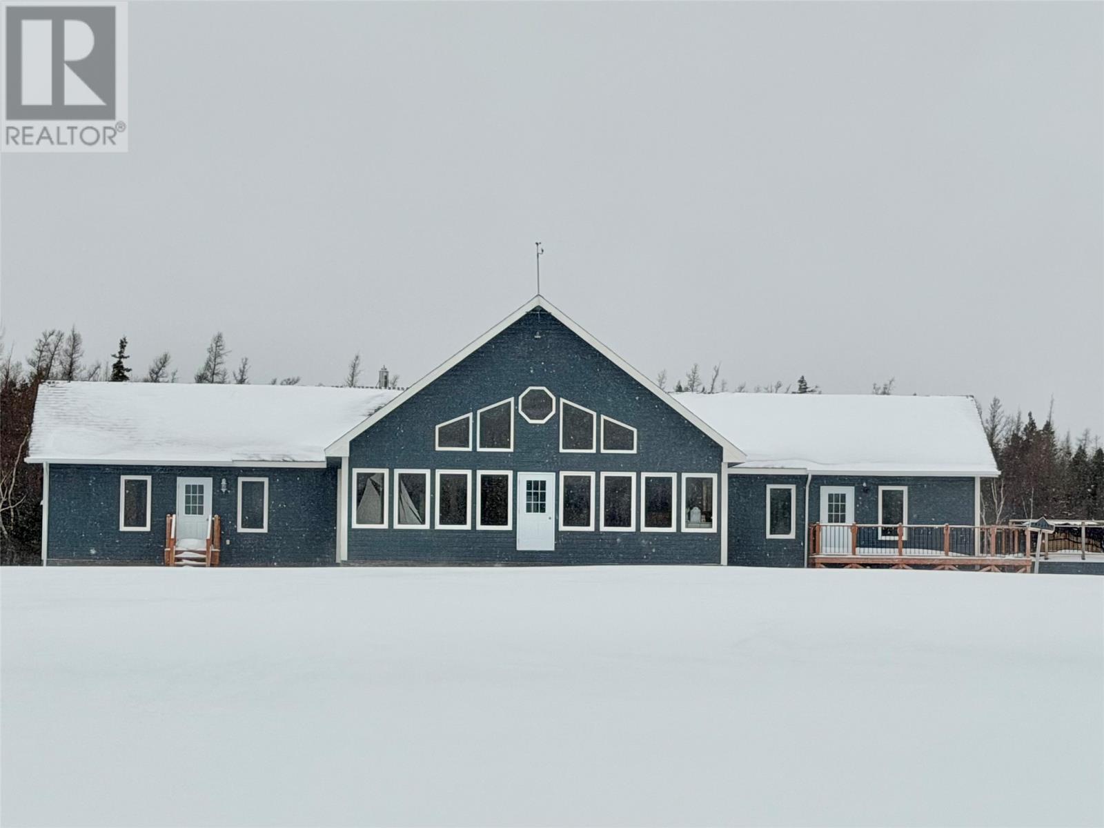 1121 Trans Canada Highway thumbnail 5