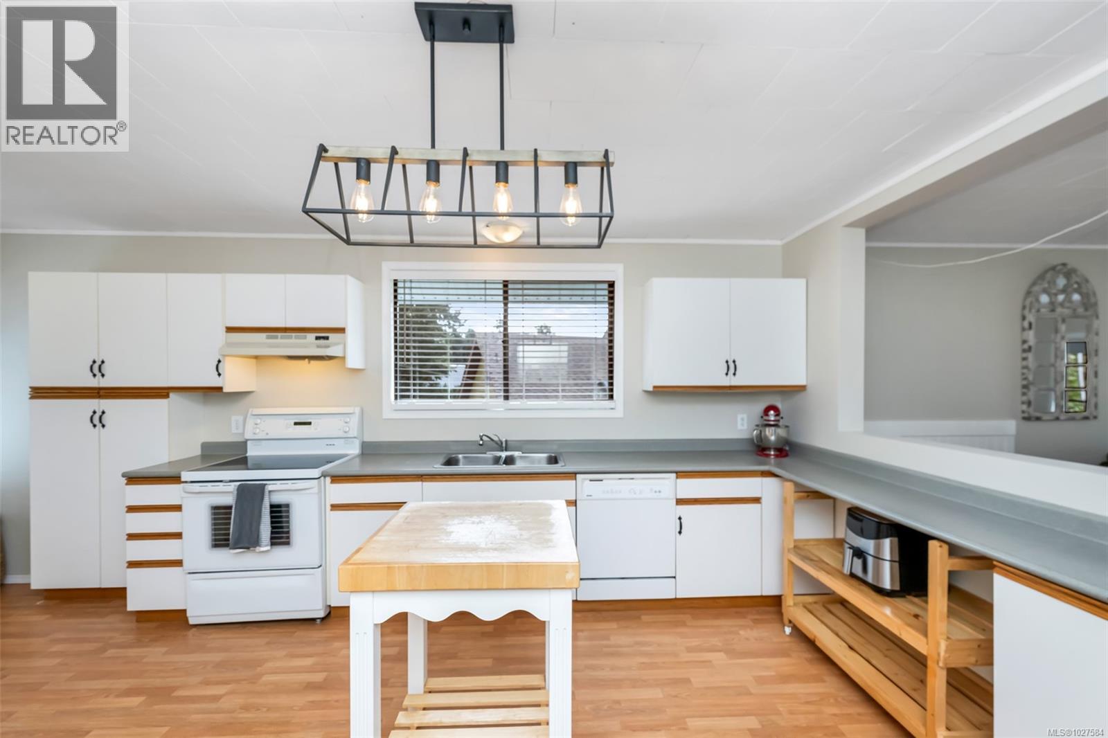 10684 ALDER CRES - 19