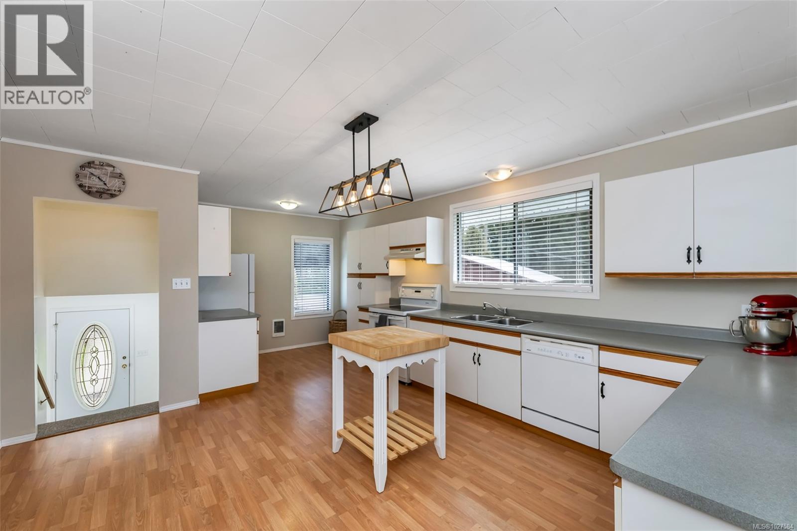 10684 ALDER CRES - 21