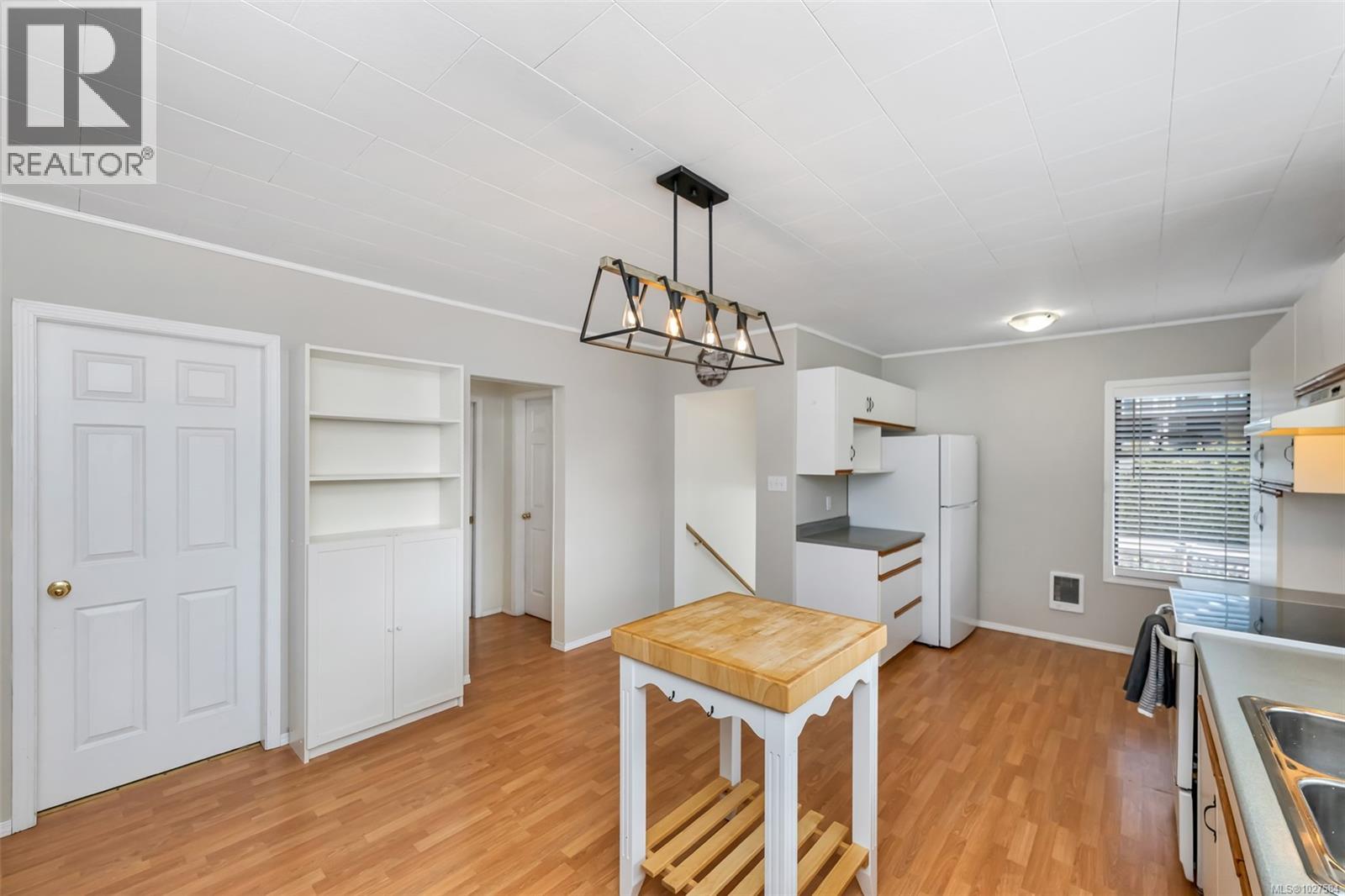 10684 ALDER CRES - 22