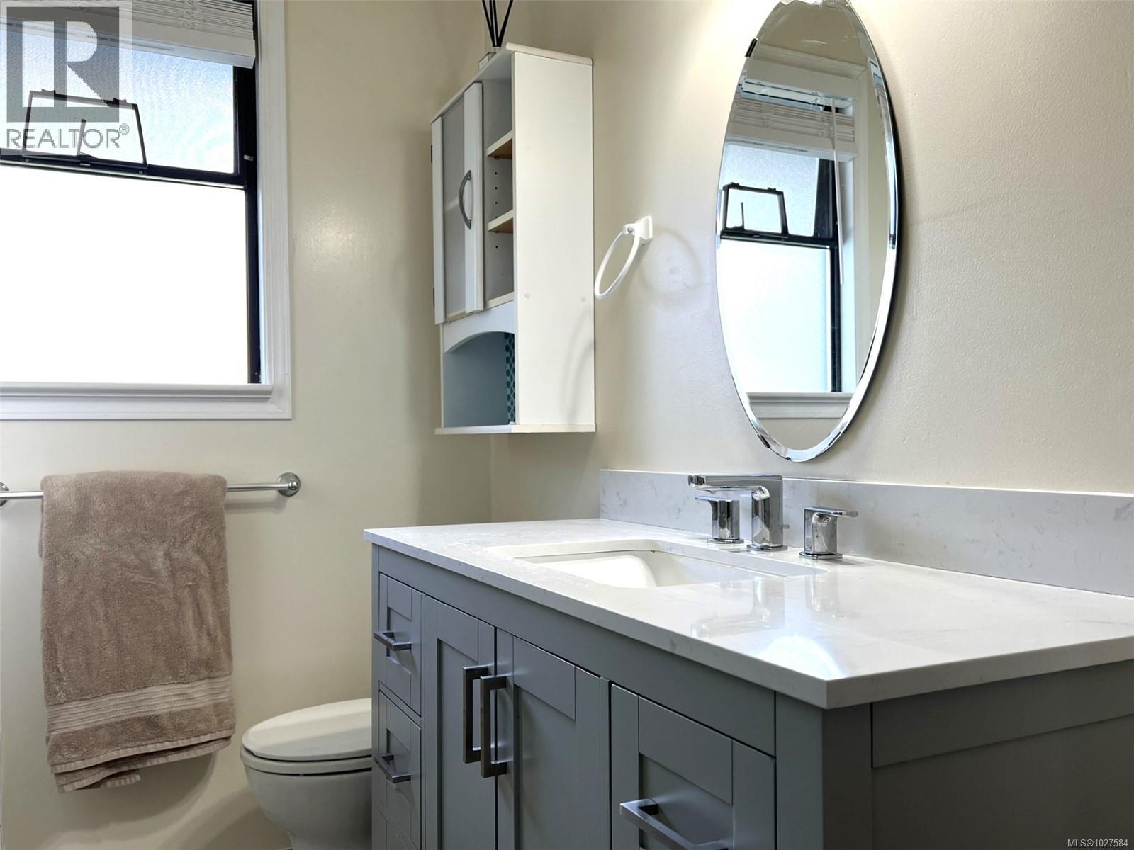 10684 ALDER CRES - 38