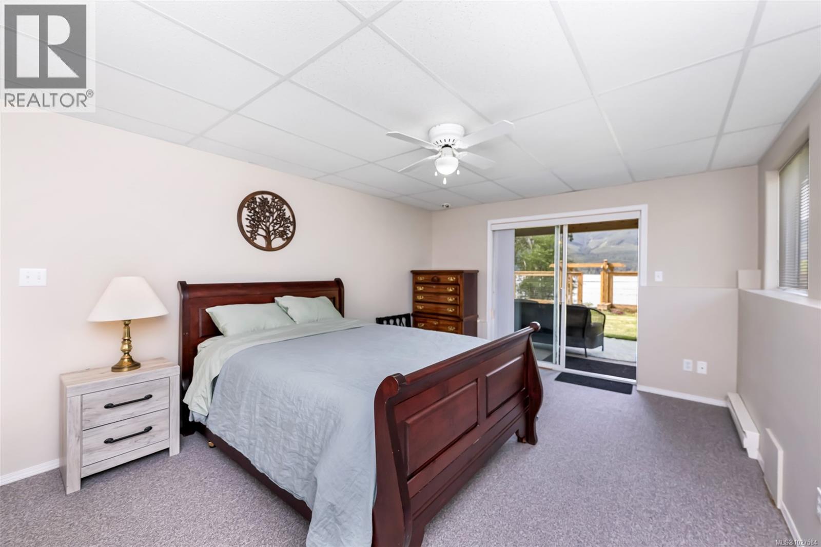 10684 ALDER CRES - 44