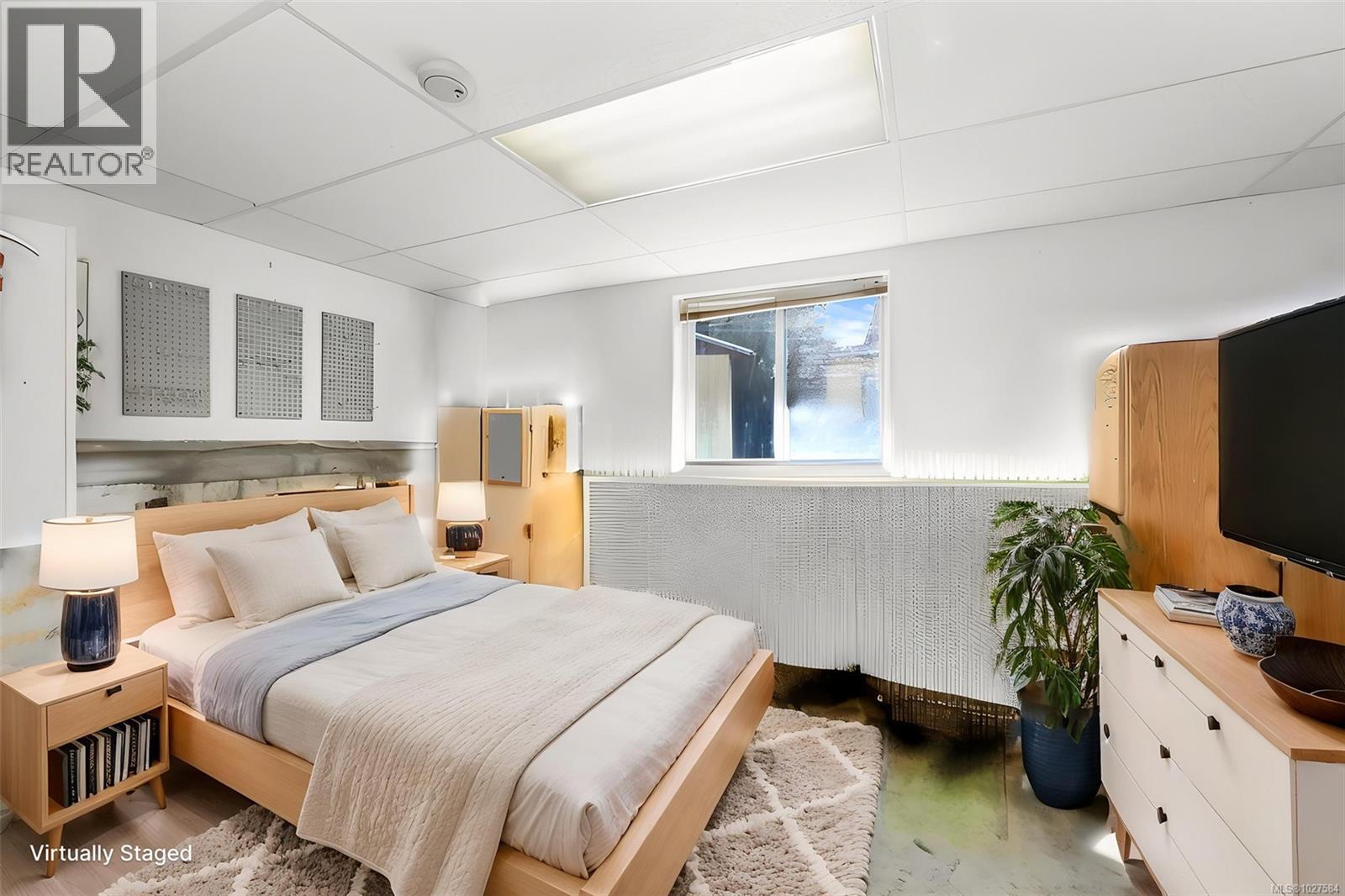 10684 ALDER CRES - 55