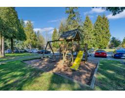 14826 Holly Park Lane, Surrey, BC V3R6Y2 Photo 15