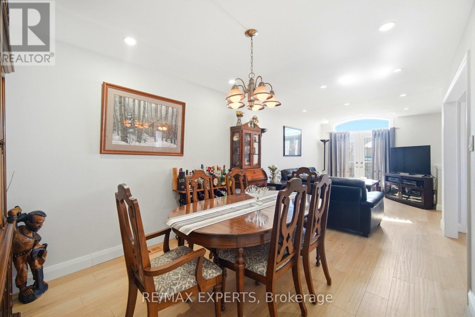 75 CORKWOOD CRESCENT - 10