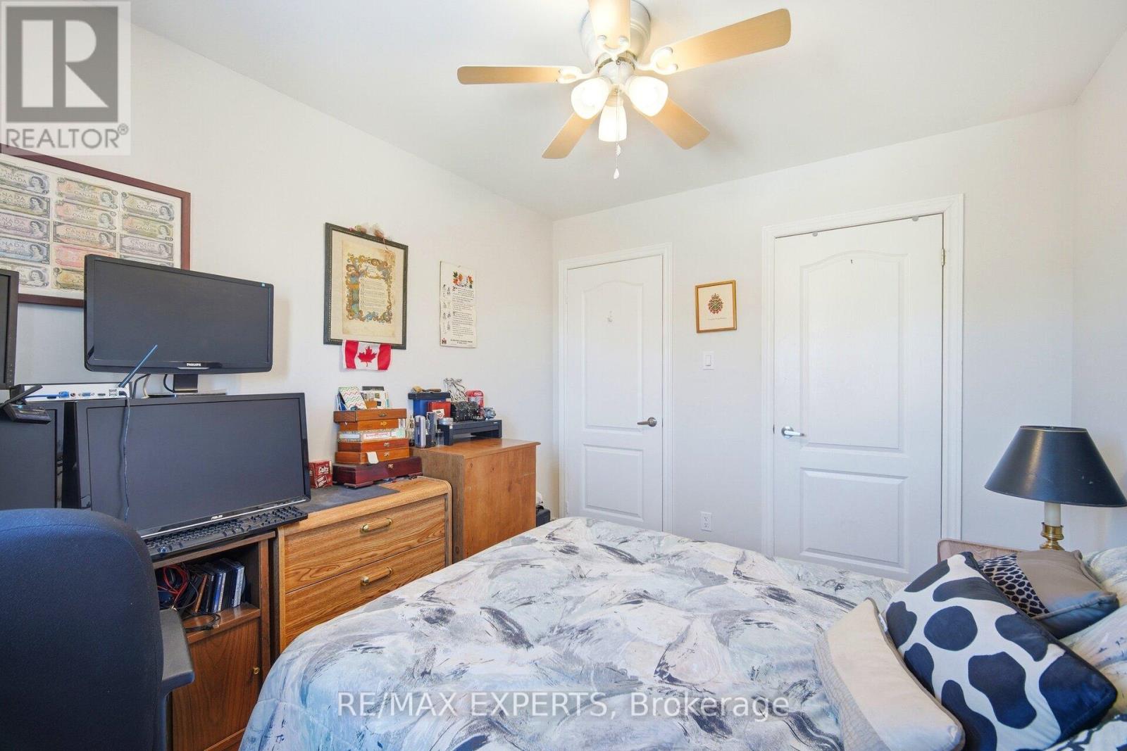 75 CORKWOOD CRESCENT - 22