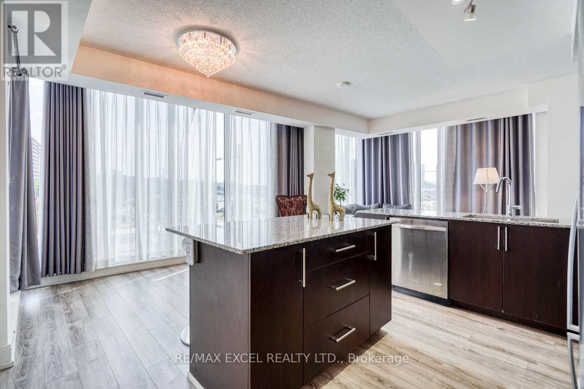 #202A 9608 YONGE STREET - 15
