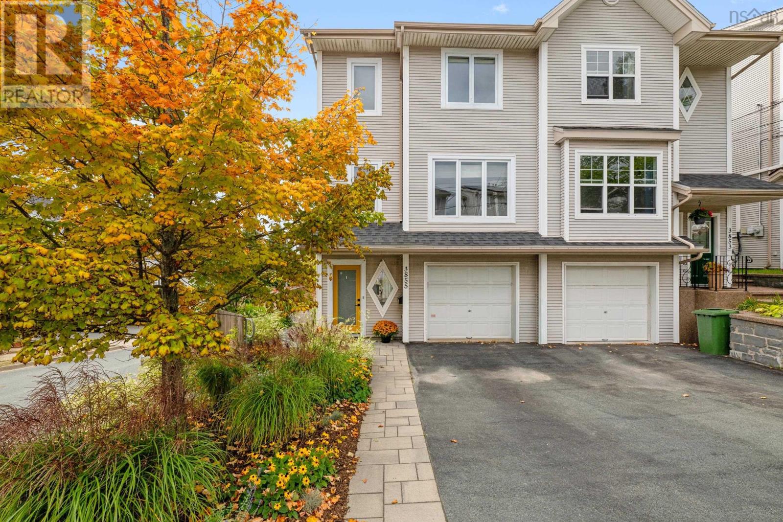 Property photo of 3855 Rockhead Court