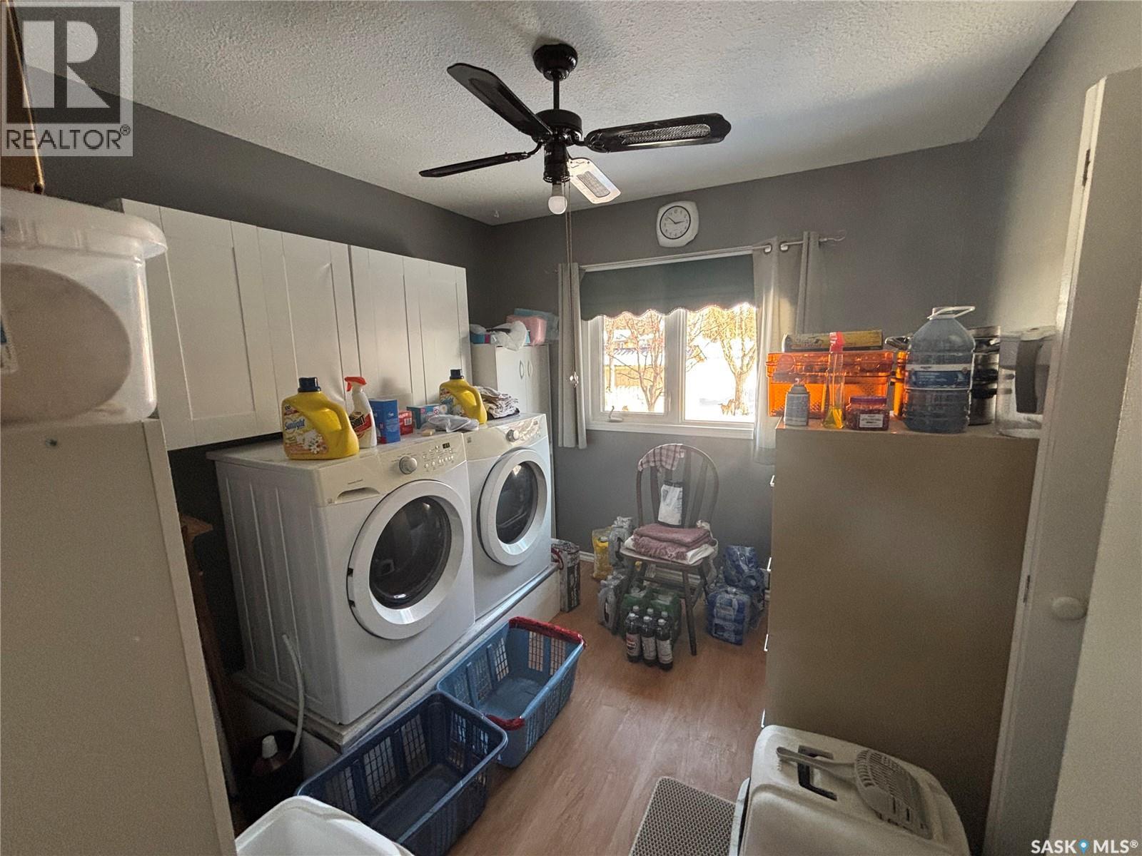 299 9TH AVENUE - 24