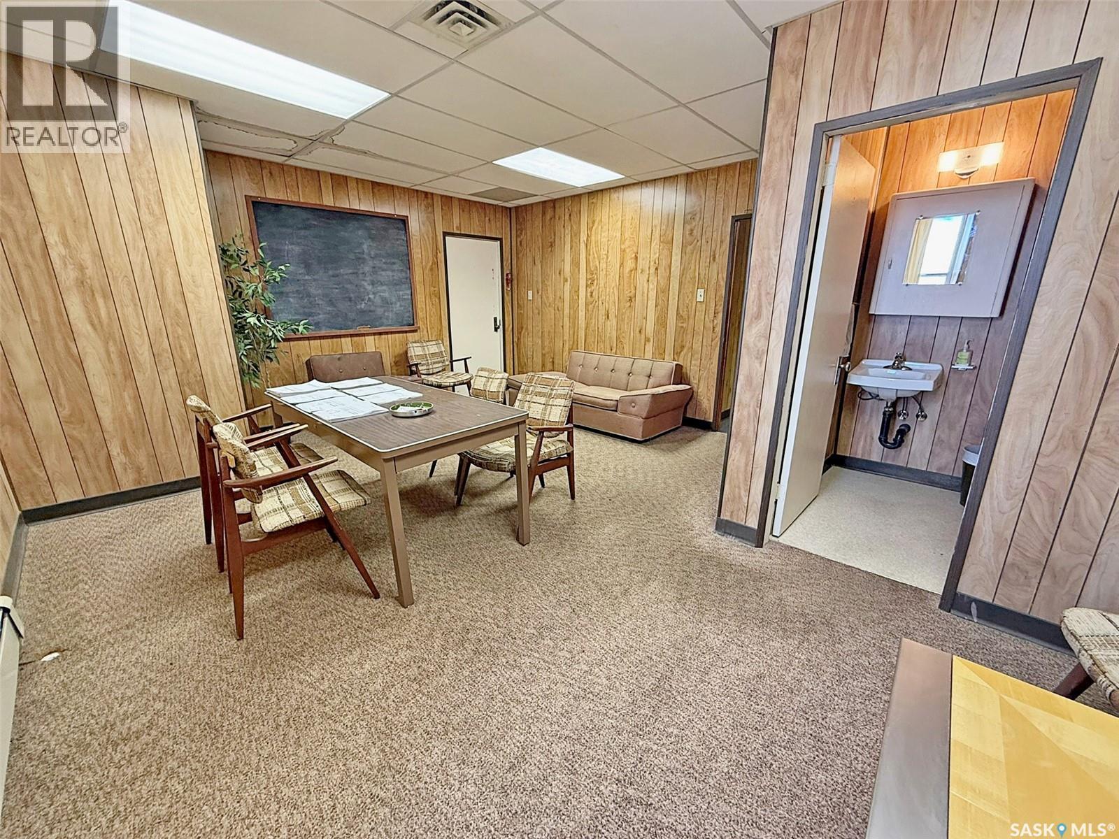 Retail for Sale in  Cheadle STREET W Swift Current 