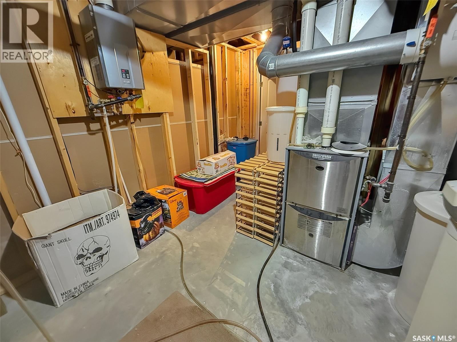 615 Hodgson DRIVE — photo 32