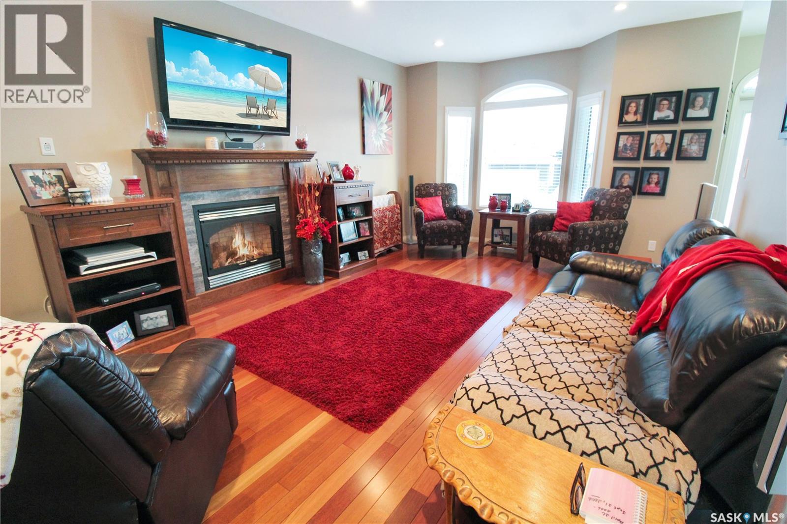 615 Hodgson DRIVE — photo 9