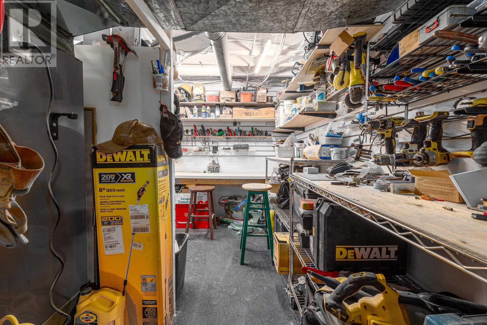 Property 34 of 40 of 6 Colindale Street