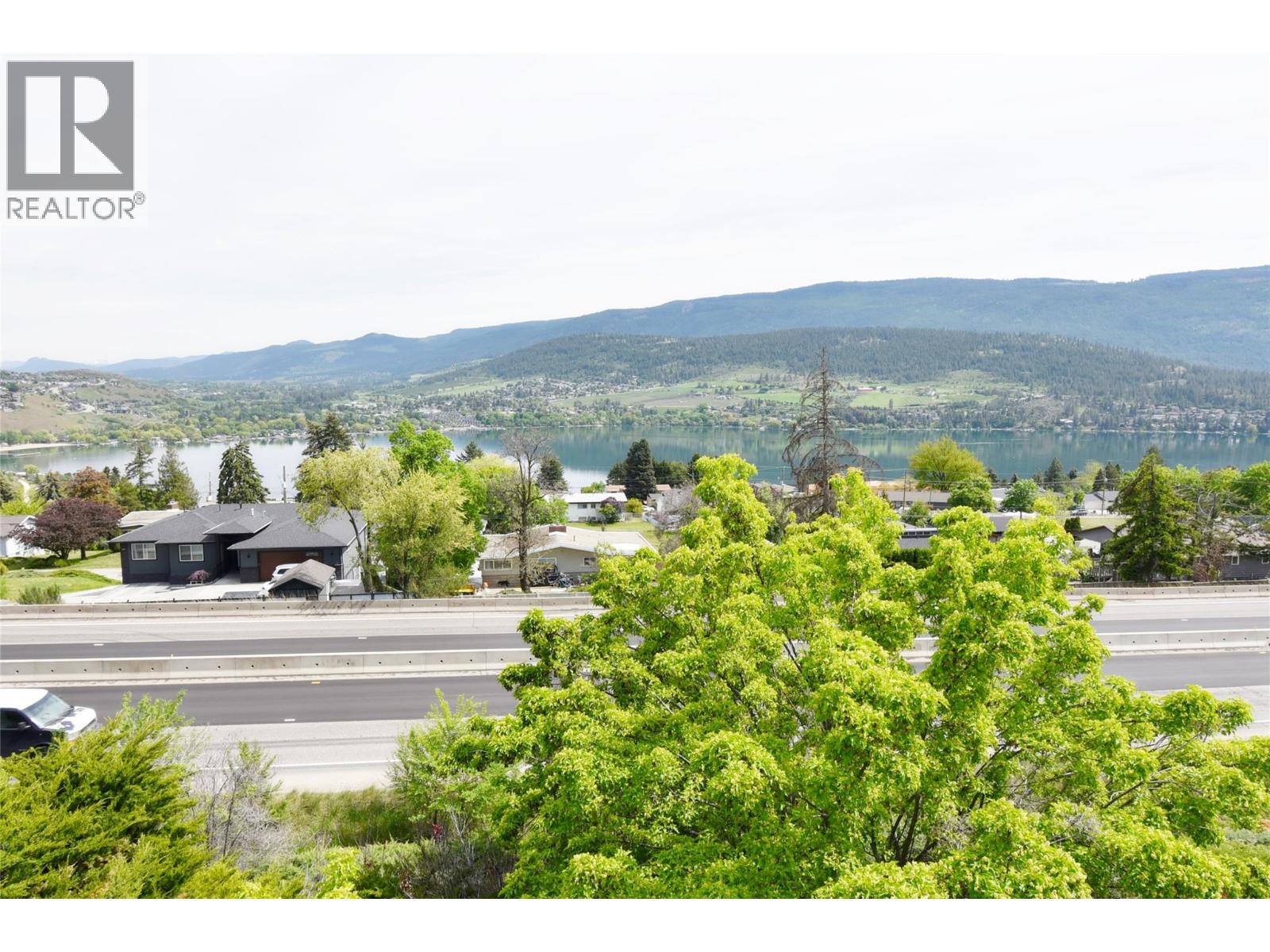 8700 Clerke Road Unit# 3, Coldstream