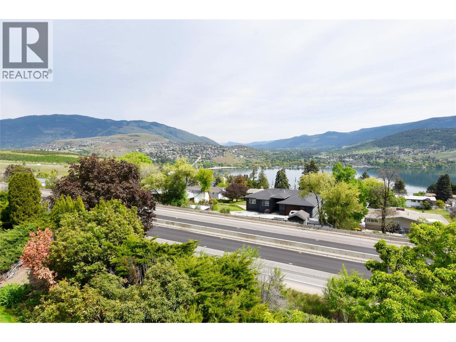 8700 Clerke Road Unit# 3, Coldstream