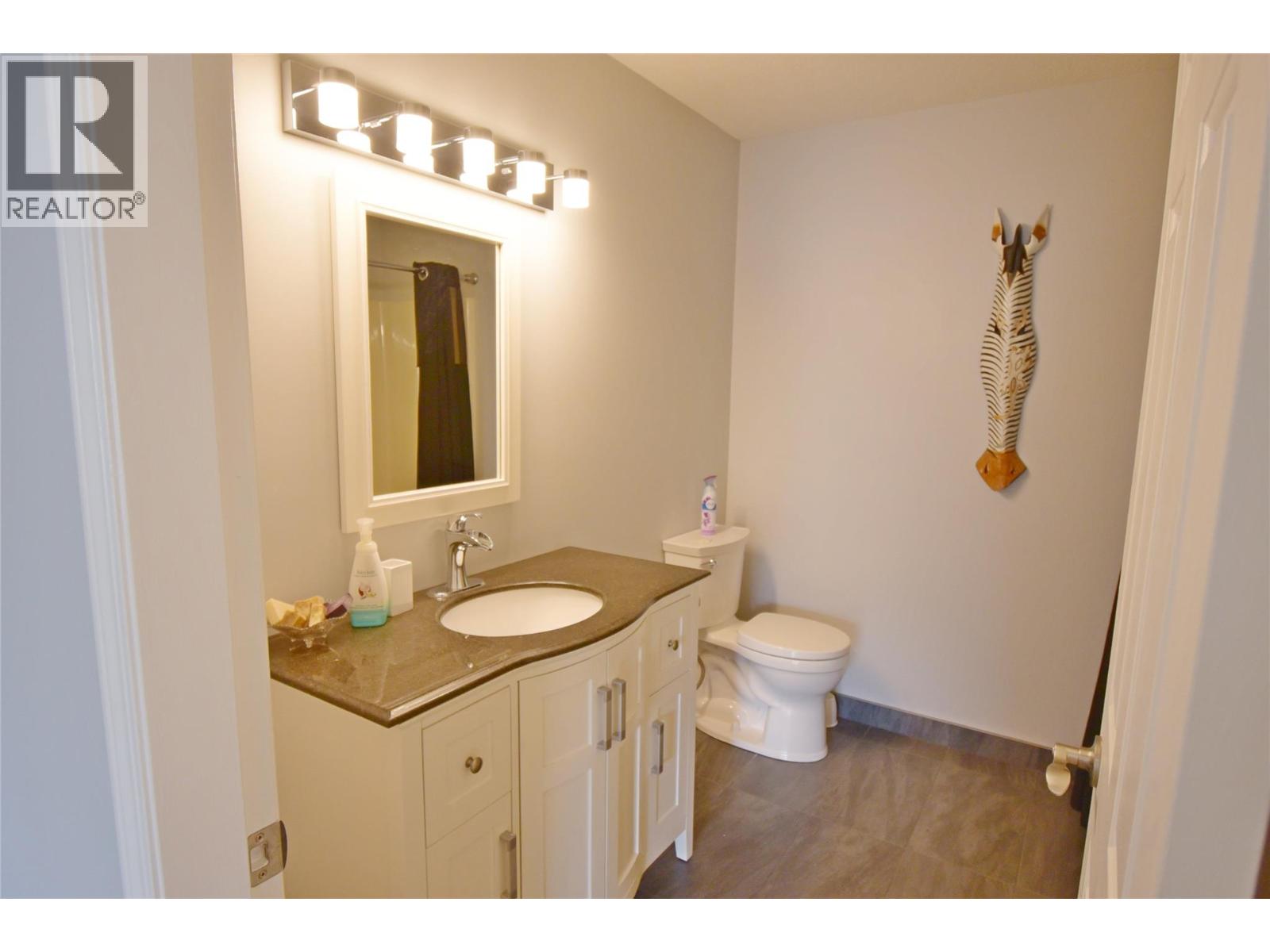 8700 Clerke Road Unit# 3, Coldstream