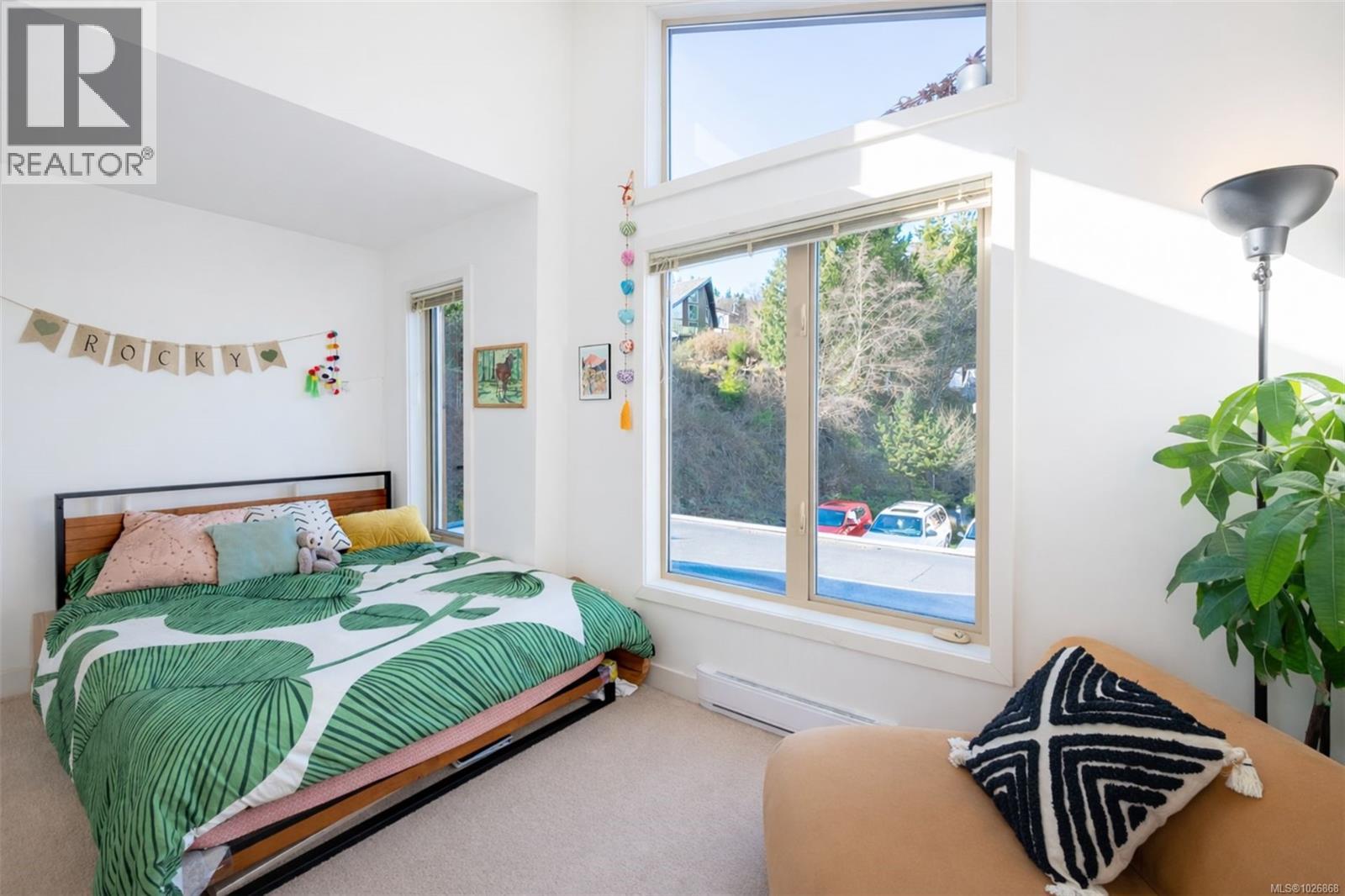 102 605 Gibson St, Tofino