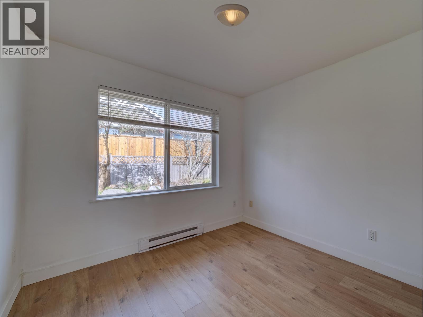 5683 EMILY WAY, Sechelt