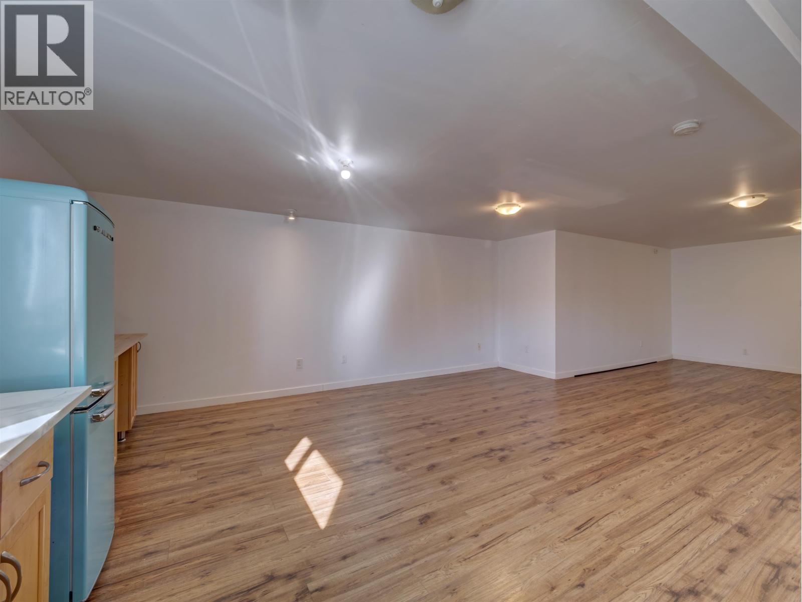 5683 EMILY WAY, Sechelt