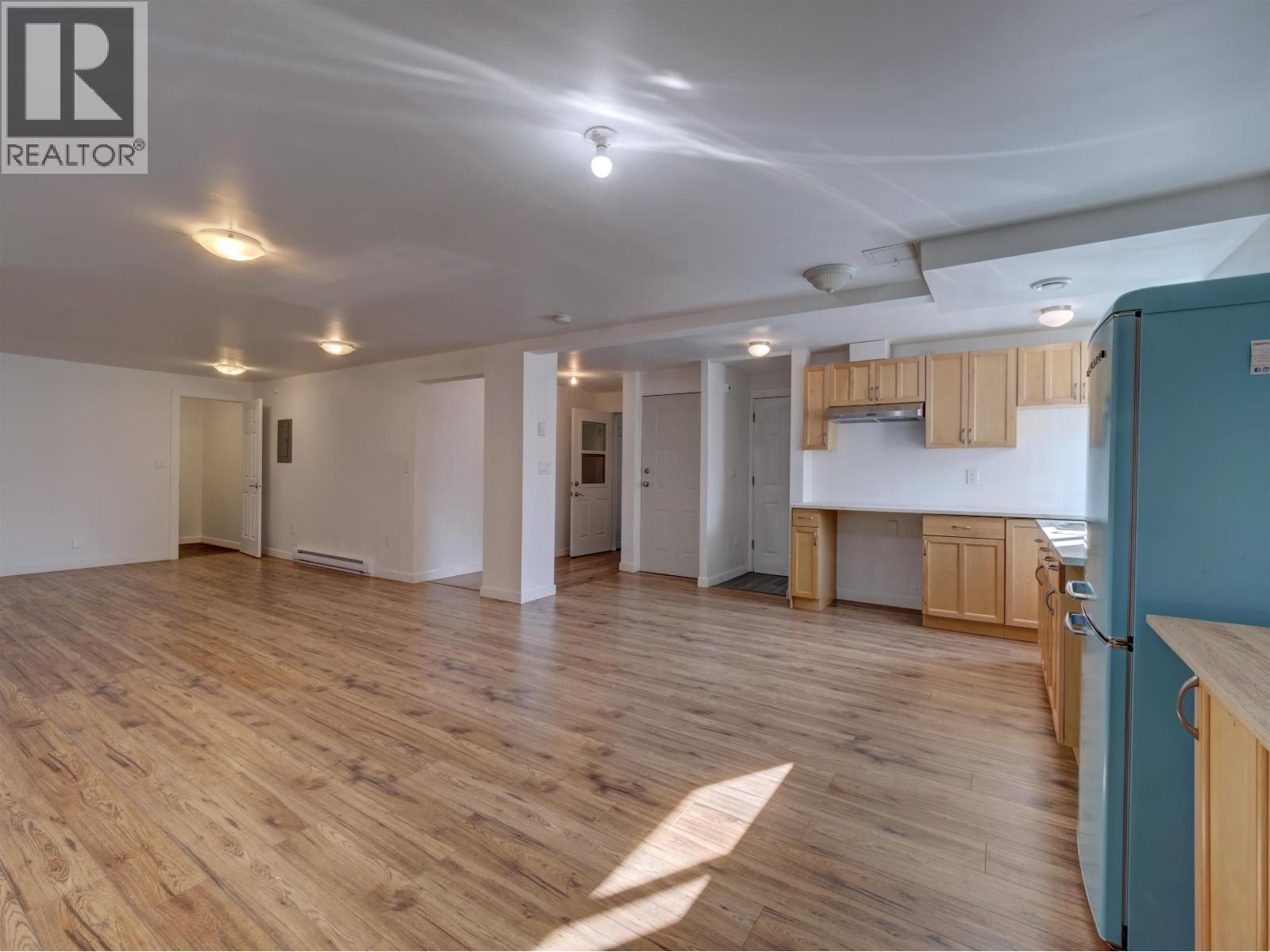 5683 EMILY WAY, Sechelt