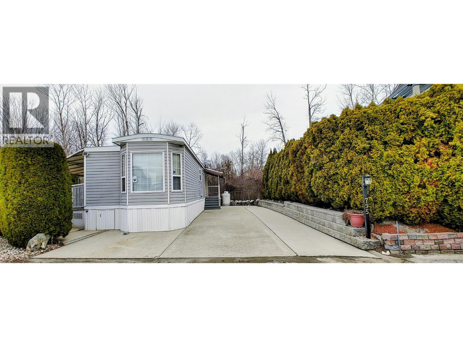 795 415 Commonwealth Road, Kelowna