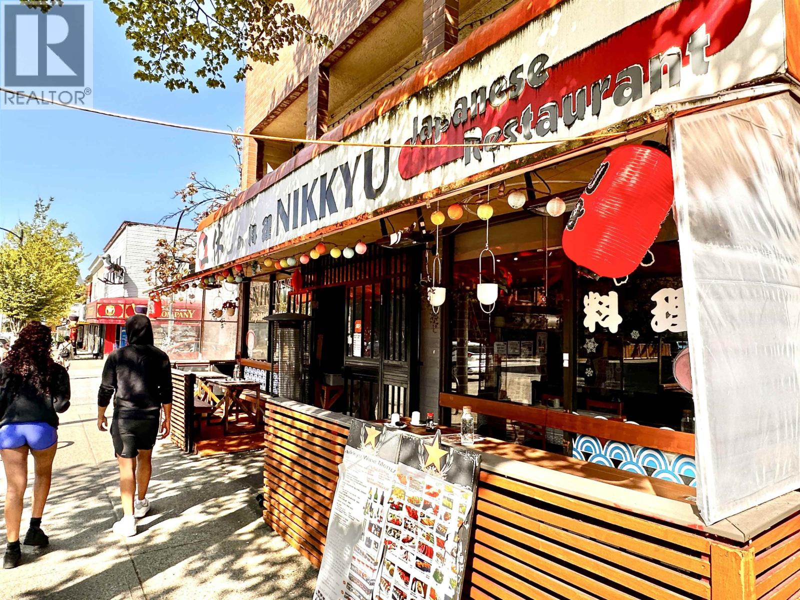 3302 MAIN STREET, Vancouver