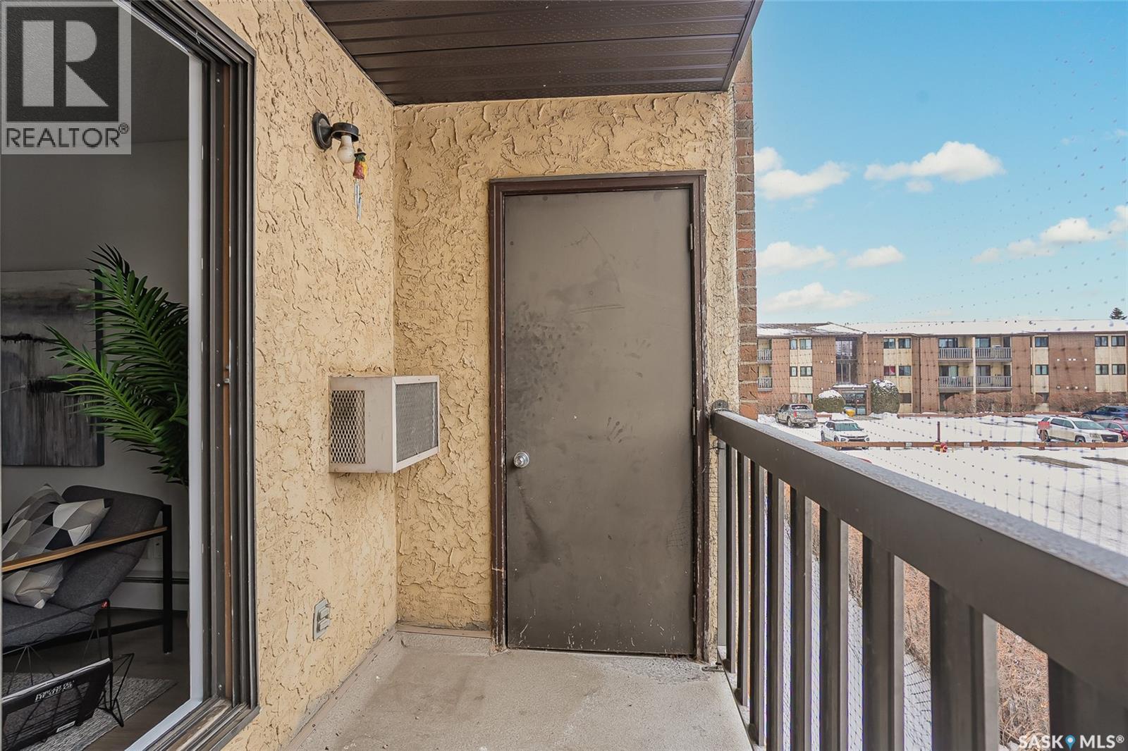 Single Family House Low rise for Sale in   Tait CRESCENT Saskatoon 