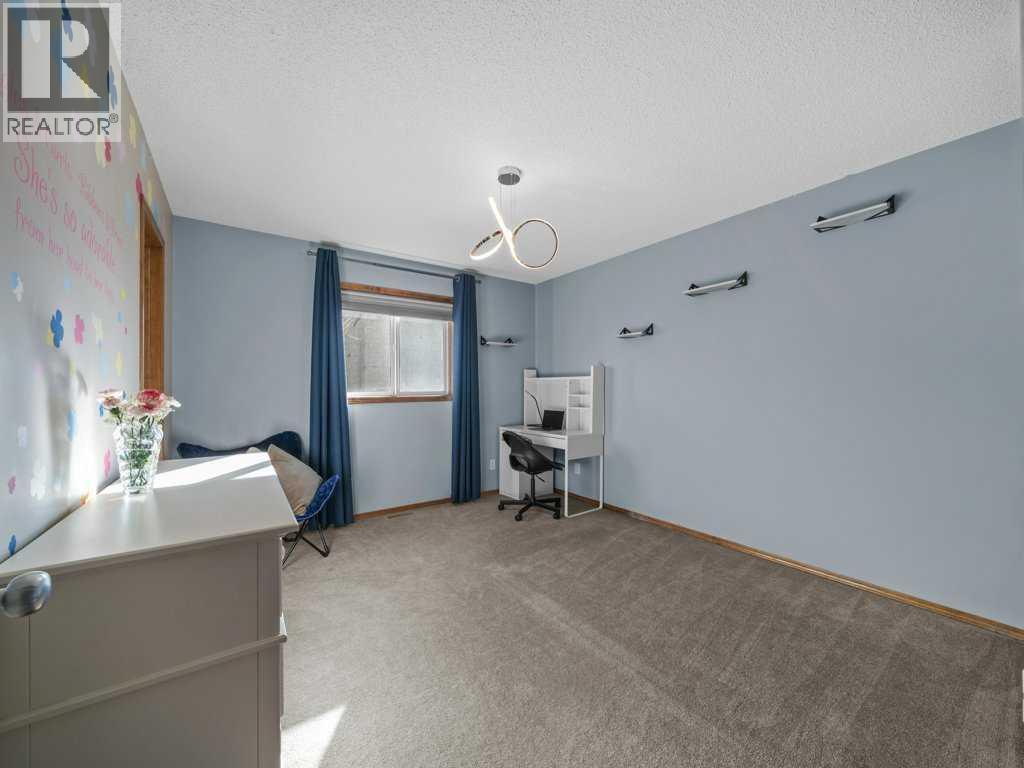 Single Family House for Sale in  Pantego Rise NW Panorama Hills Calgary 