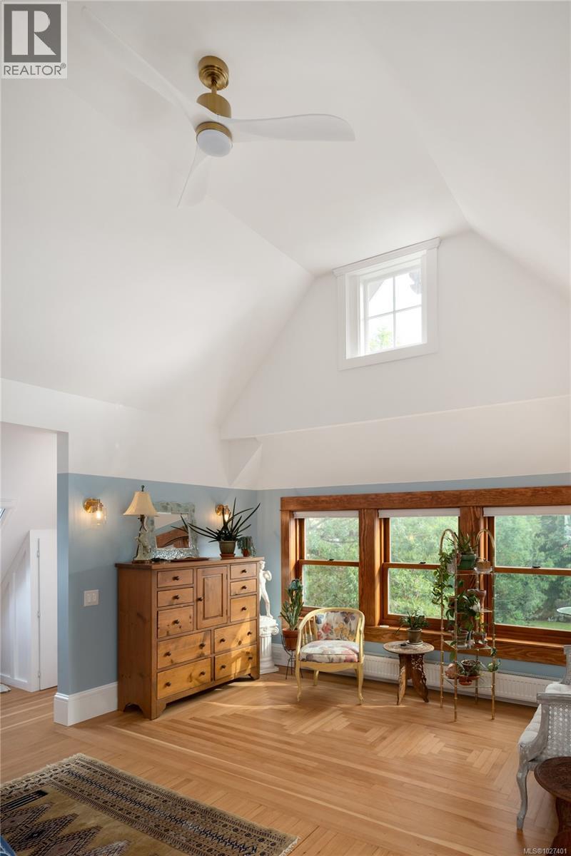  1215 Richardson Street, Victoria