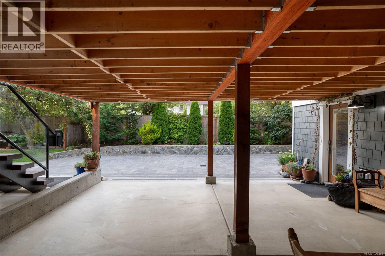 1215 Richardson St - 58