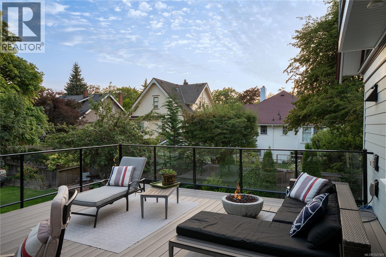  1215 Richardson Street, Victoria