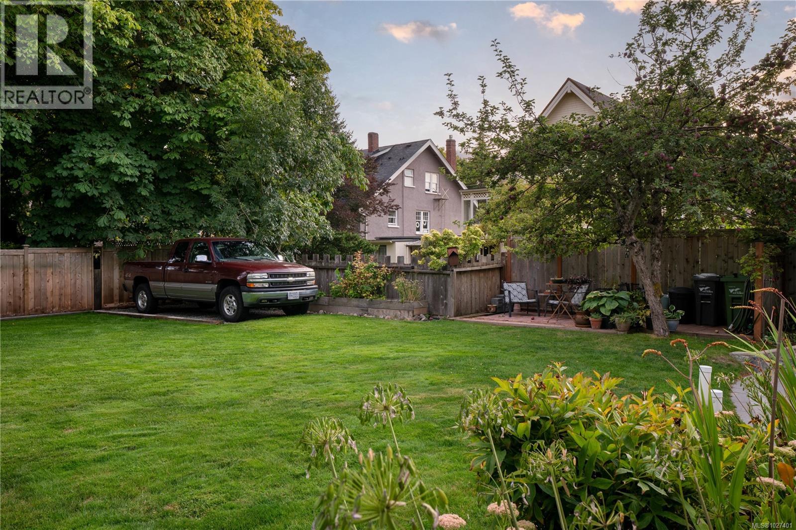  1215 Richardson Street, Victoria