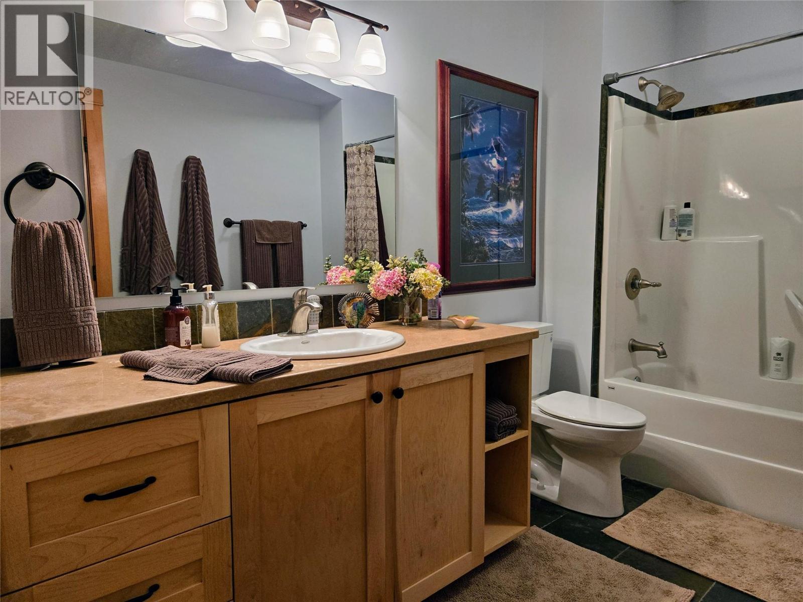 2517 Cobblestone Trail, Invermere