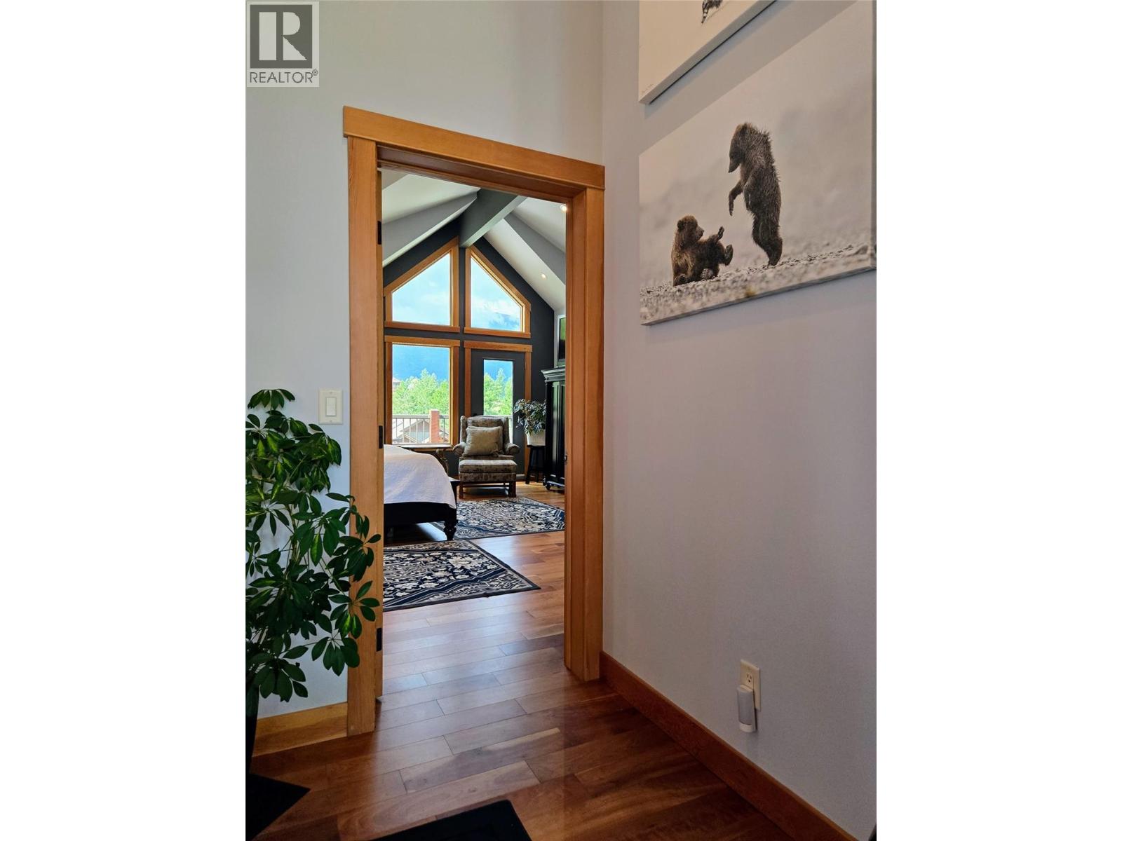 2517 Cobblestone Trail, Invermere