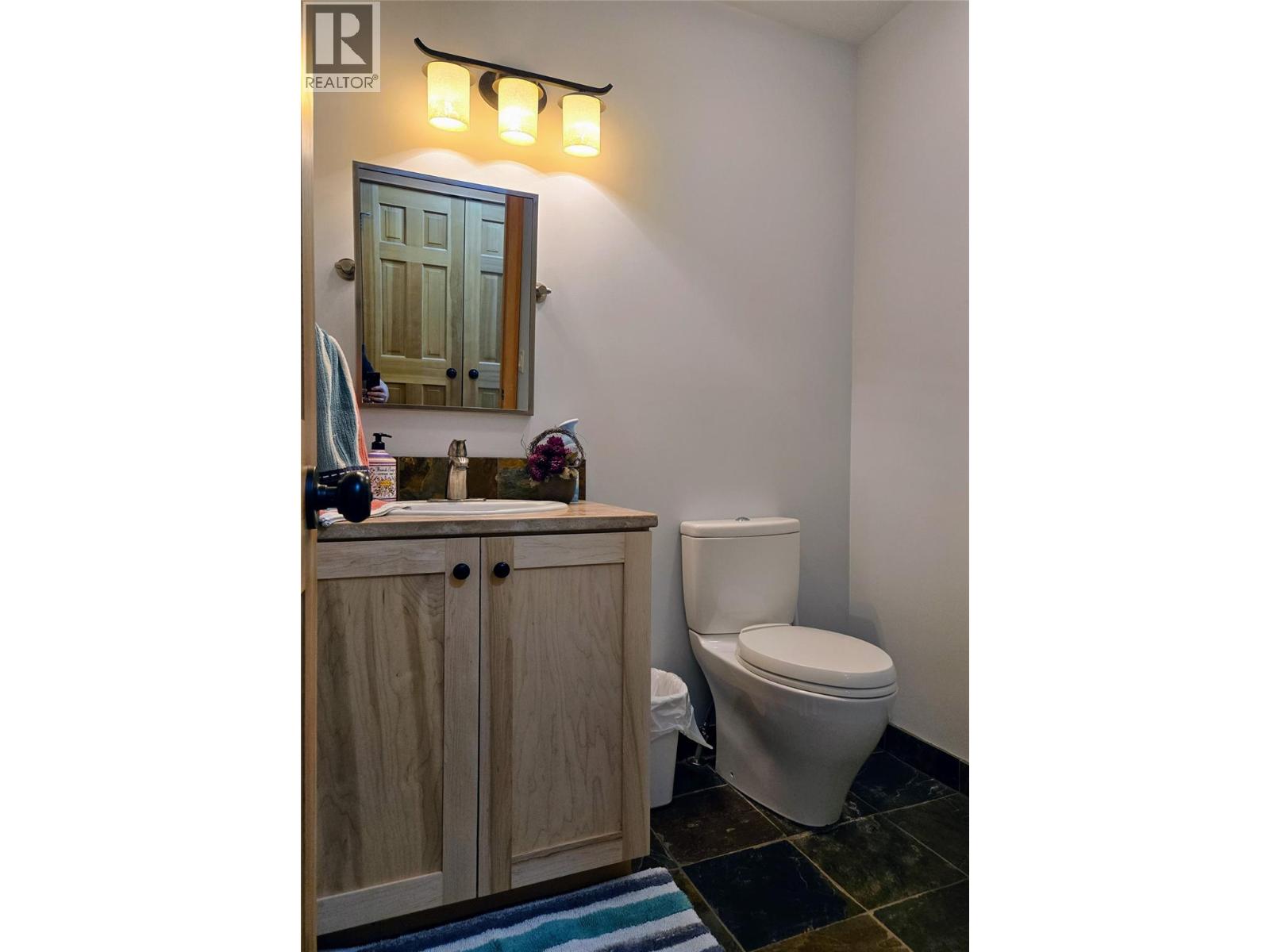 2517 Cobblestone Trail, Invermere