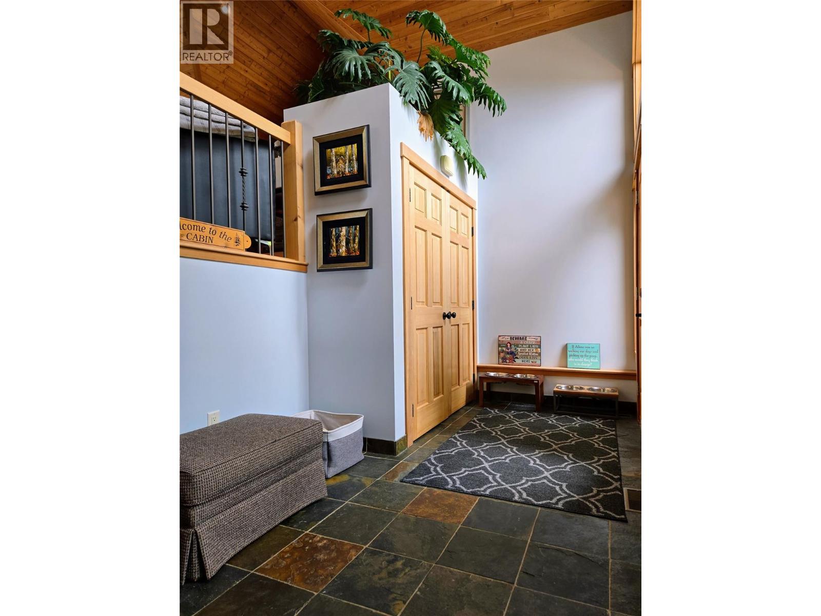 2517 Cobblestone Trail, Invermere