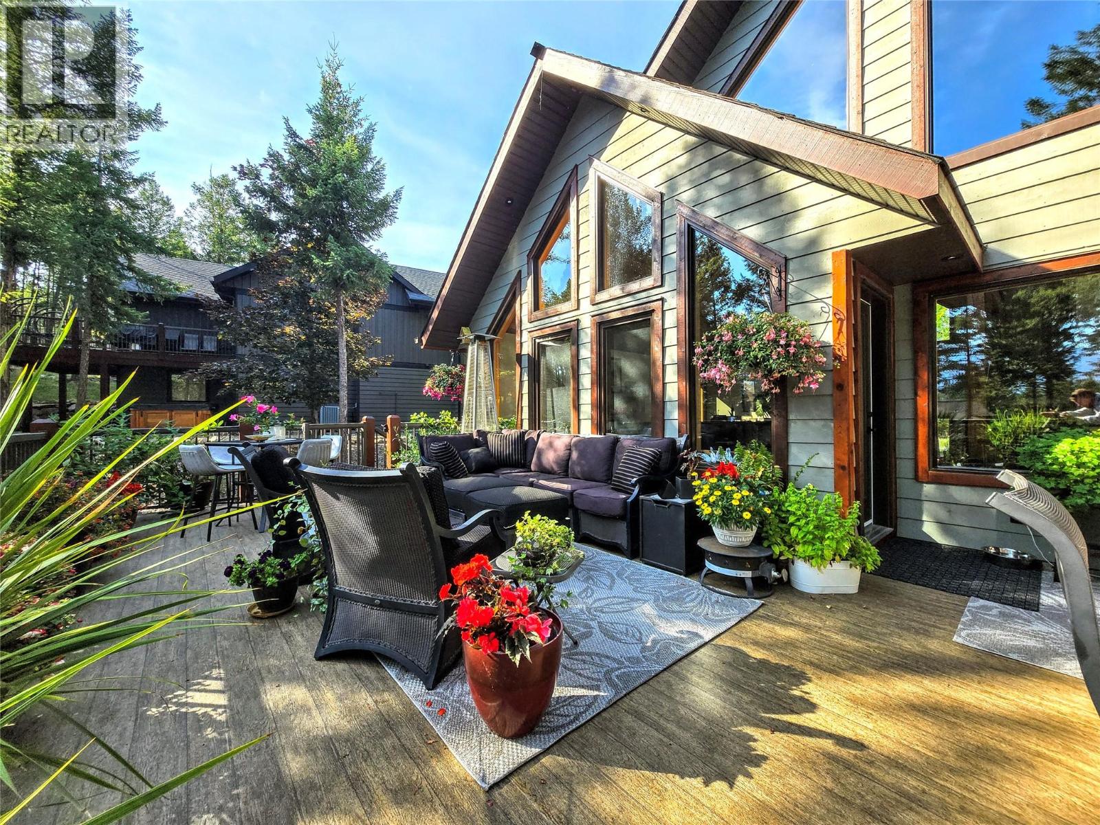 2517 Cobblestone Trail, Invermere