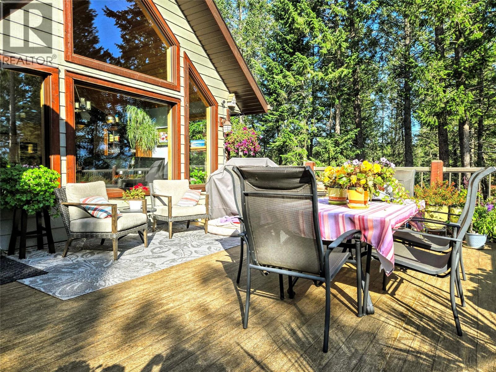 2517 Cobblestone Trail, Invermere