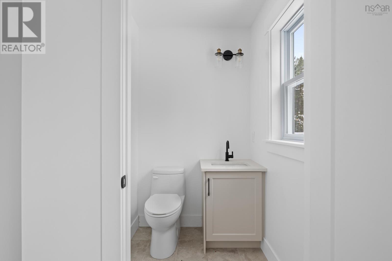 Property 27 of 37 of 838 East Uniacke Road